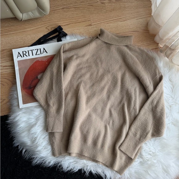 Aritzia Tops - Aritzia Wilfred Beige Turtleneck Sweater